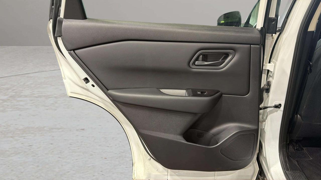2024 Nissan Rogue S| CLEAN CARFAX| AWD| ONE OWNER| BLIND SPOT Photo