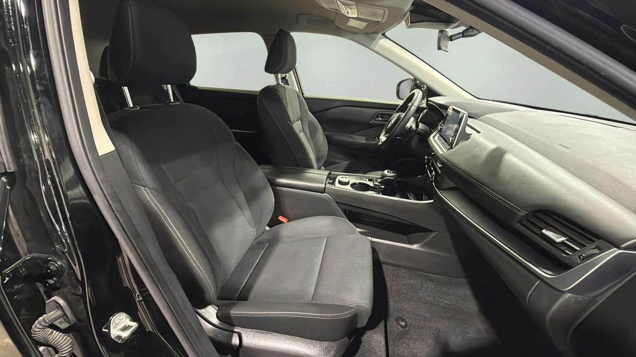 2024 Nissan Rogue S| CLEAN CARFAX| AWD| ONE OWNER| BLIND SPOT Photo