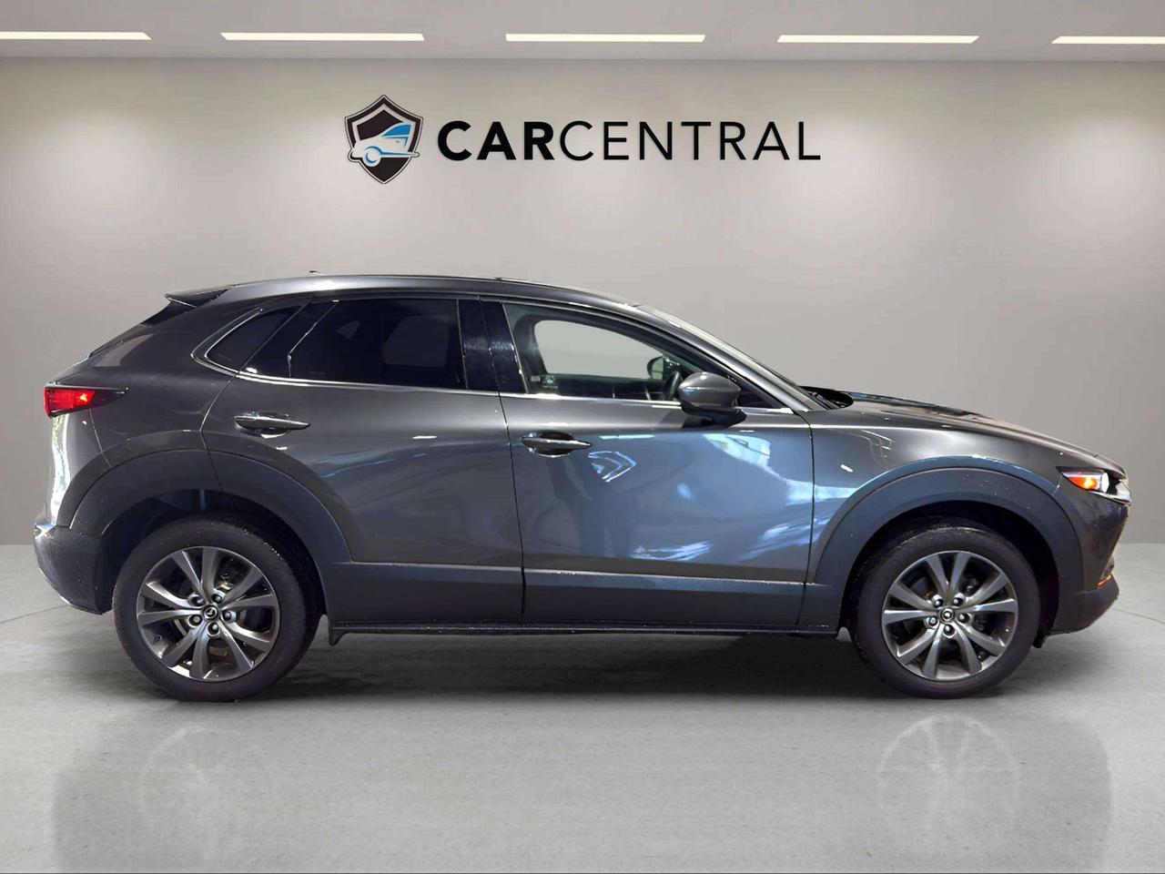 2023 Mazda CX-30 GT| CLEAN CARFAX| SUNROOF| NAVI| HTD SEATS Photo