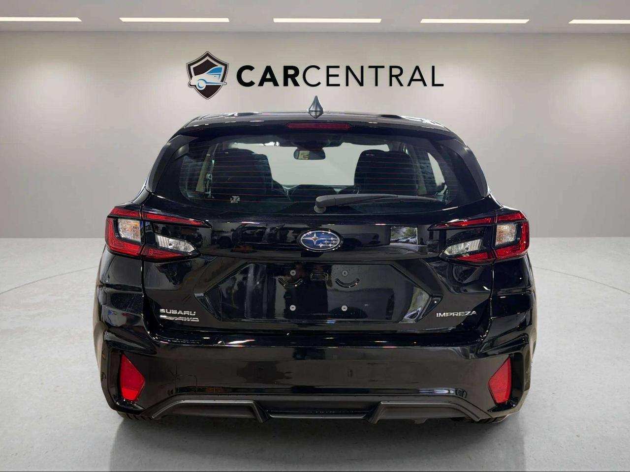 2024 Subaru Impreza TOURING| HTD SEATS| LANE ASSIST| CARPLAY| Photo3
