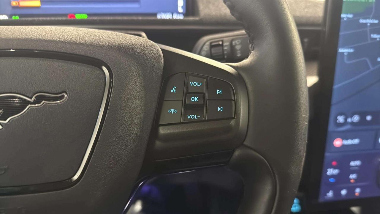 2023 Ford Mustang Mach-E PREMIUM| CLEAN CARFAX| NAVI| LEATHER| SUNROOF Photo