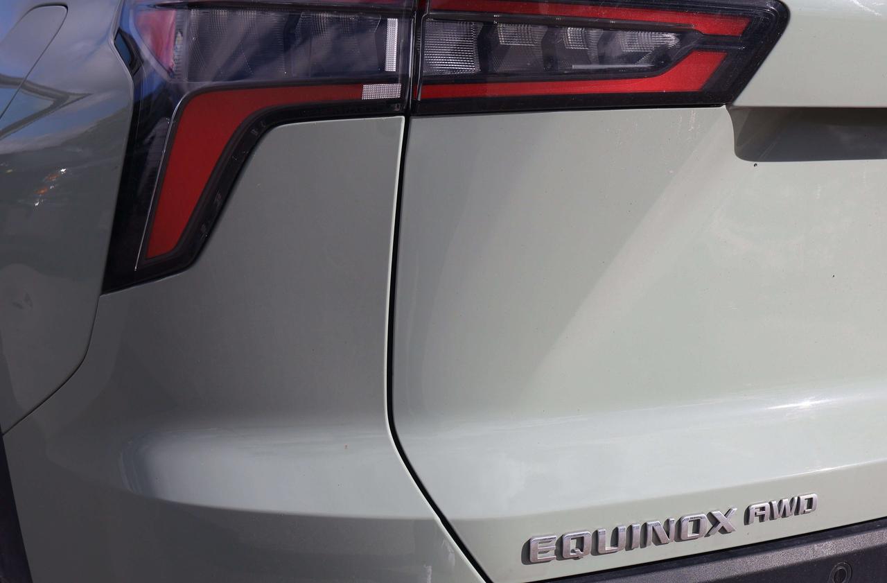 2025 Chevrolet Equinox AWD LT | Heated Steering | Remote Start Photo