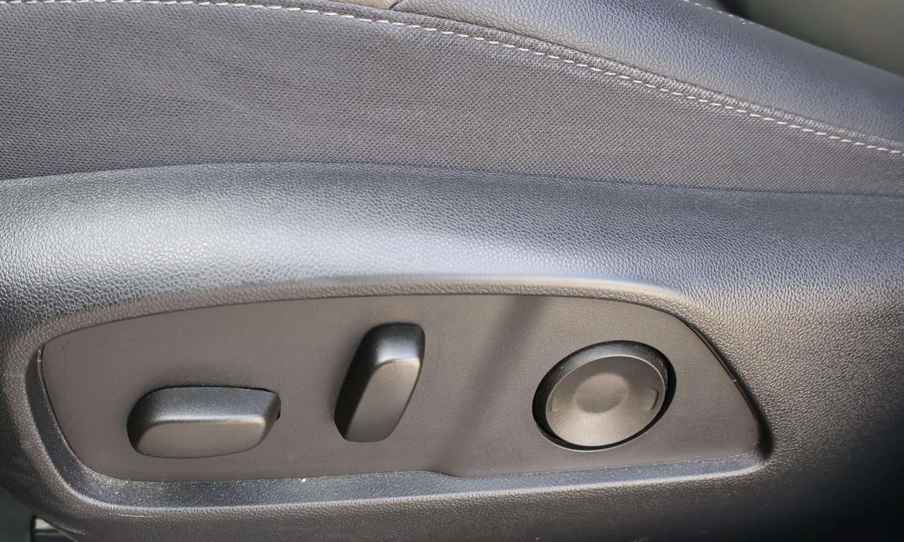 2025 Chevrolet Equinox AWD LT | Heated Steering | Remote Start Photo
