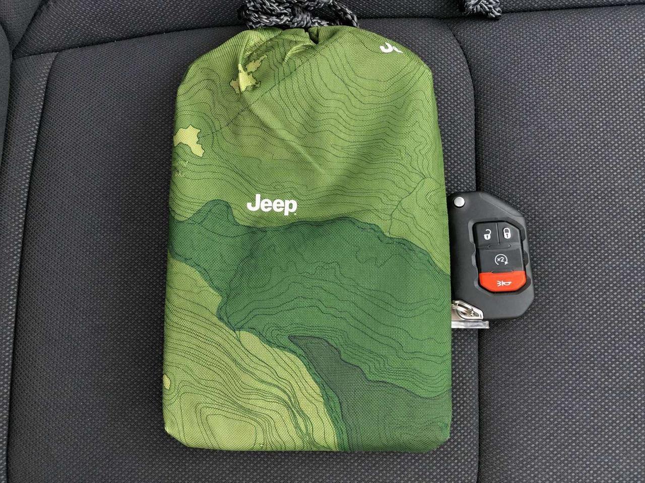 2023 Jeep Wrangler Sahara | Cold Weather | Alpine | NAV | 4X4 Photo
