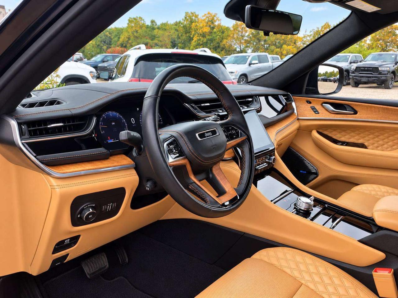 2023 Jeep Grand Cherokee Summit Reserve High Altitude | Adv Protech | 4X4 Photo