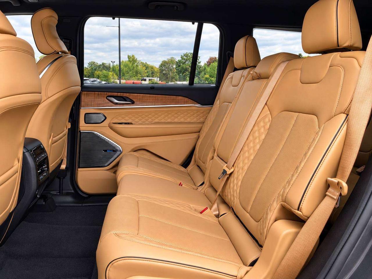 2023 Jeep Grand Cherokee Summit Reserve High Altitude | Adv Protech | 4X4 Photo