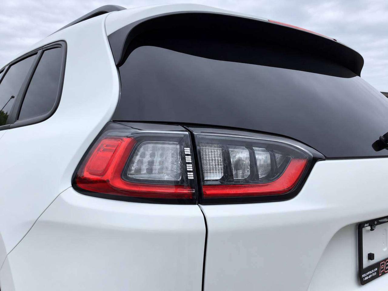 2022 Jeep Cherokee Altitude | Sunroof | Alpine | AS IS | 4X4 Photo