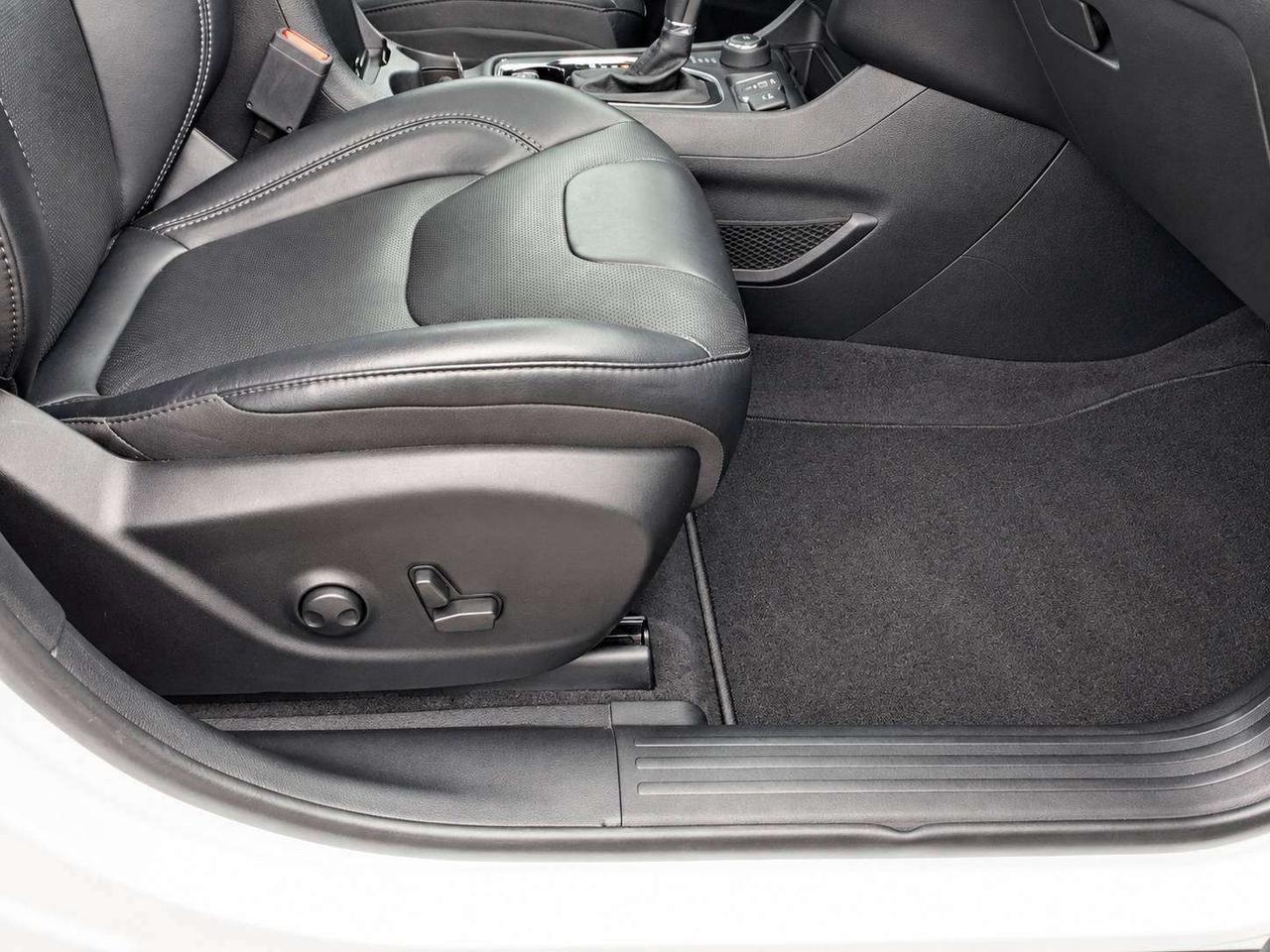2022 Jeep Cherokee Altitude | Sunroof | Alpine | AS IS | 4X4 Photo