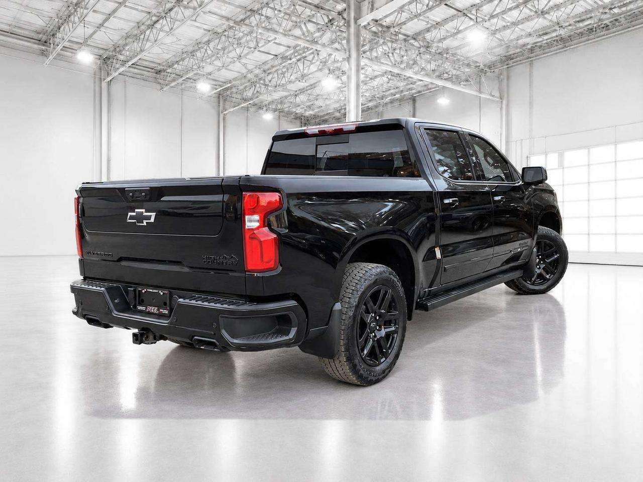 2025 Chevrolet Silverado 1500 High Country Duramax | Midnight Ed | Max Tow | 4X4 Photo