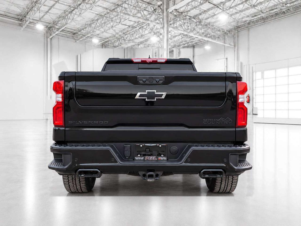 2025 Chevrolet Silverado 1500 High Country Duramax | Midnight Ed | Max Tow | 4X4 Photo