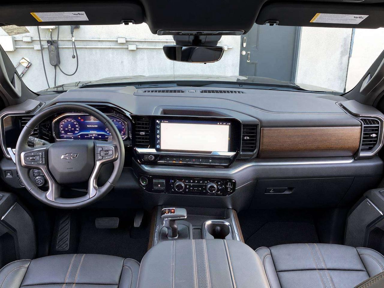 2025 Chevrolet Silverado 1500 High Country Duramax | Midnight Ed | Max Tow | 4X4 Photo