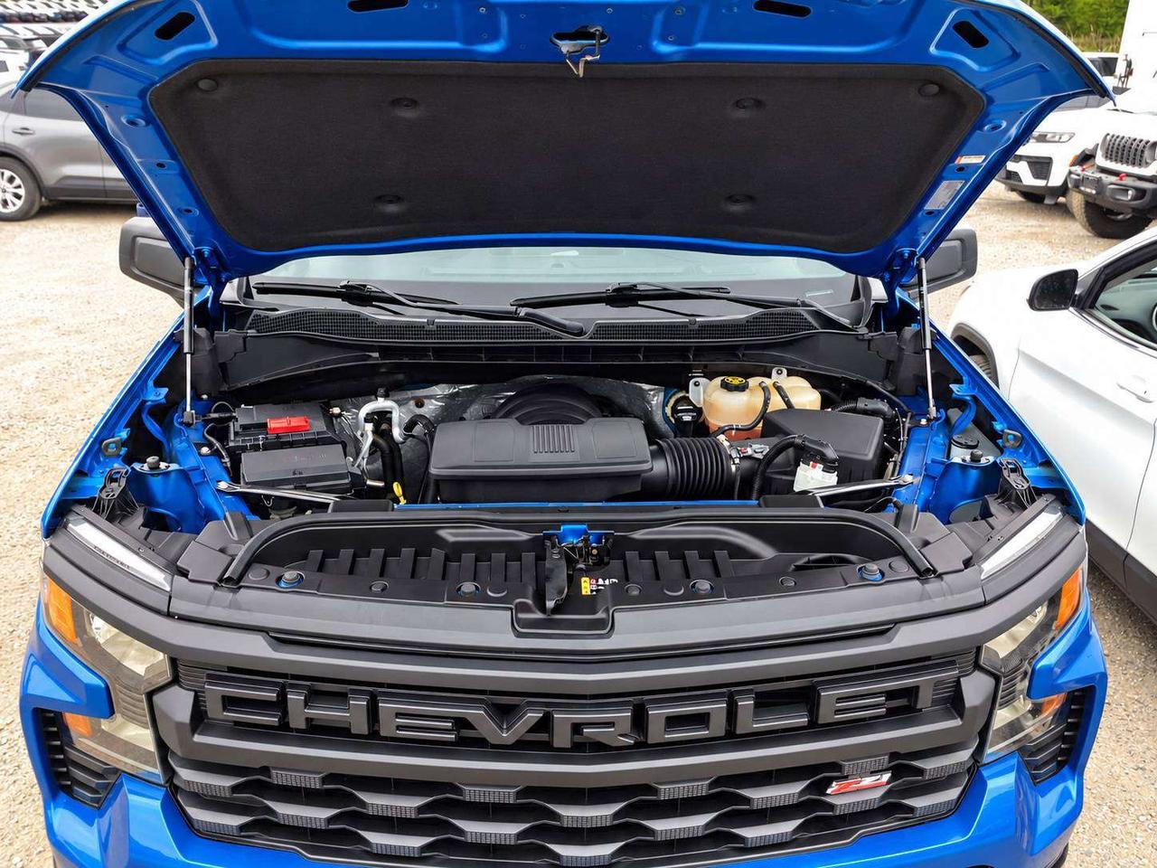 2022 Chevrolet Silverado 1500 Custom Trail Boss 5.3L V8 | Photo