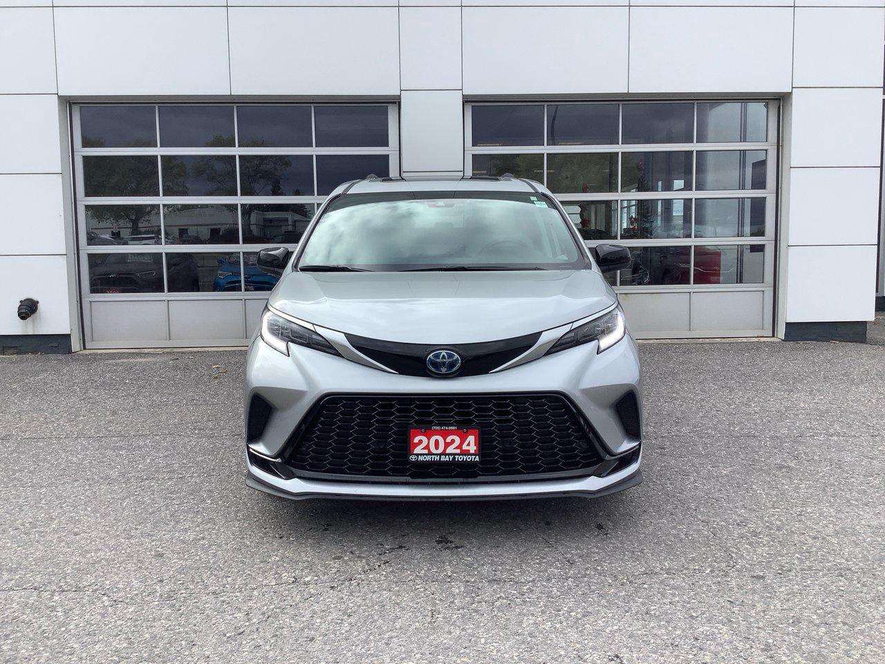 2024 Toyota Sienna  Photo1