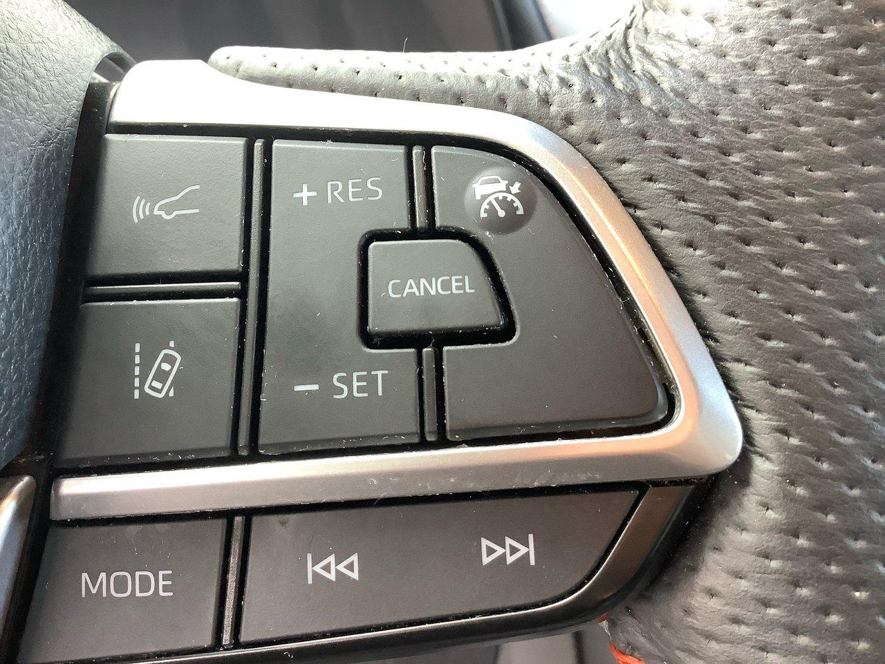 2024 Toyota Sienna  Photo