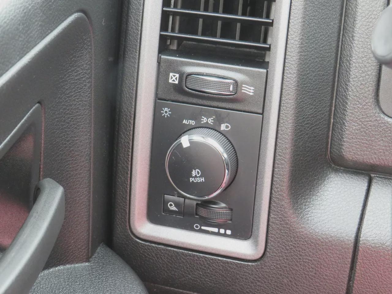 2021 RAM 1500 Classic Express | 4WD | Automatic | Crew Cab | Short Bed | Night Edition | Alloy Wheels | Heated Seats | Heated Steering Wheel | Power Driver Seat | Multi-Zone Climate Control | Android Auto & Apple CarPlay | Bluetooth | Back-Up Camera | Remote Start | Auto-Dimmi Photo