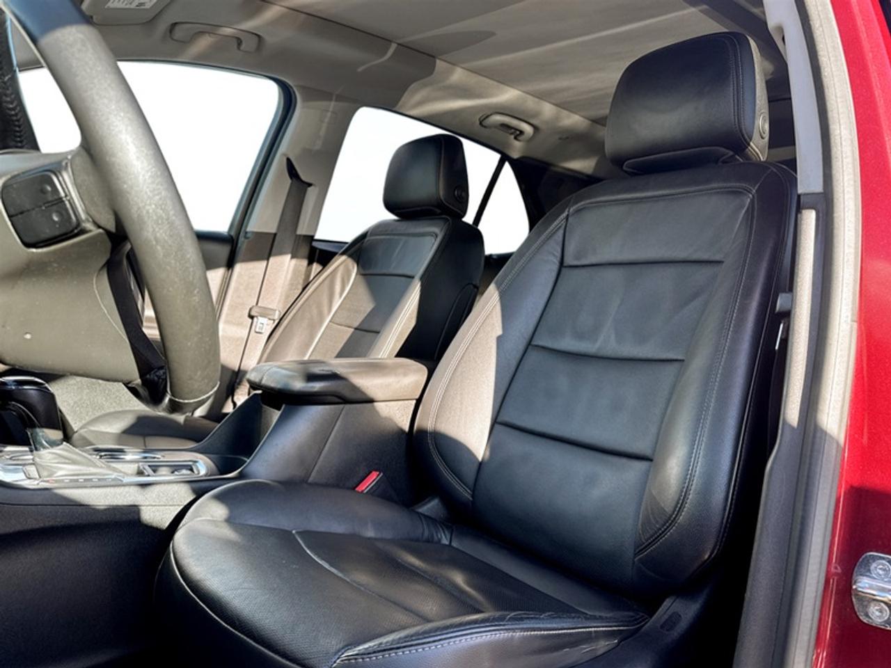 2018 Chevrolet Equinox Premier True North Edition  **CLEAN** Photo