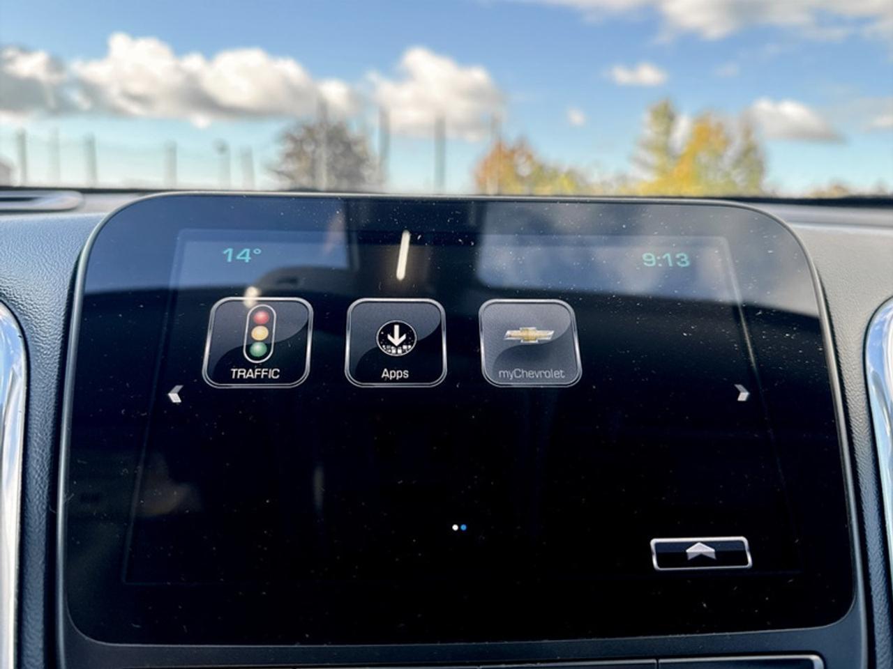 2018 Chevrolet Equinox Premier True North Edition  **CLEAN** Photo