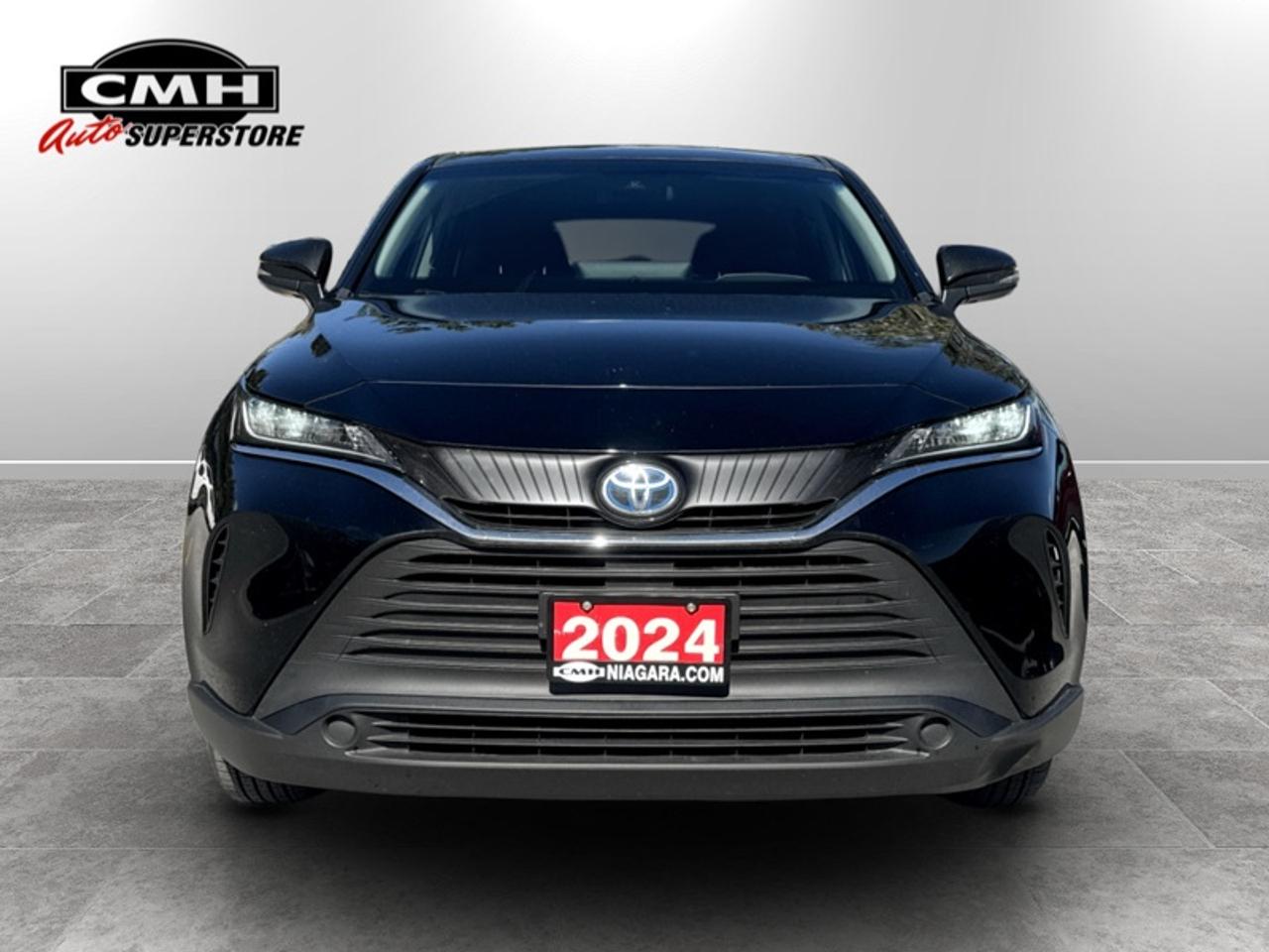 2024 Toyota Venza LE  **PWR GATE - APPLE CARPLAY** Photo
