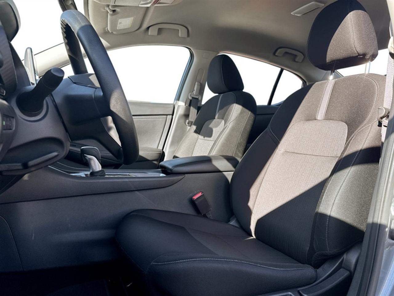 2024 Nissan Sentra SV  - Low Mileage Photo