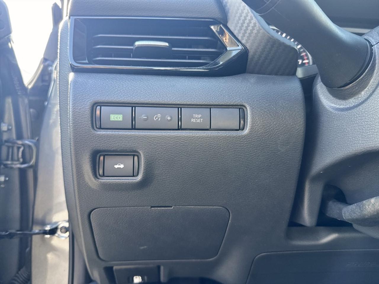 2024 Nissan Sentra SV  - Low Mileage Photo