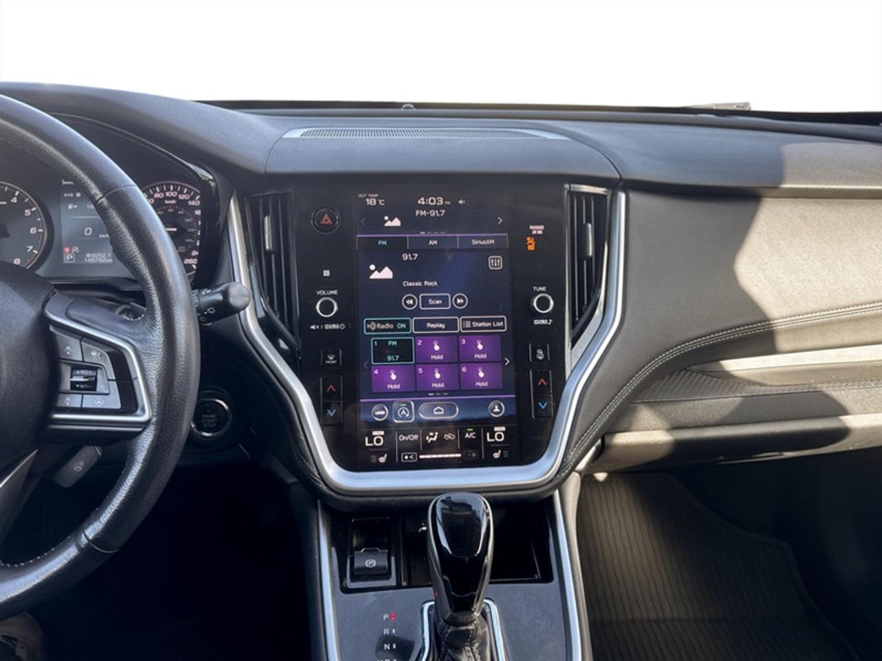 2022 Subaru Outback Touring Photo