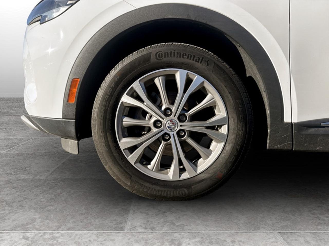 2022 Buick Envision Preferred w/Safety Pkg  **CLEAN CARFAX** Photo