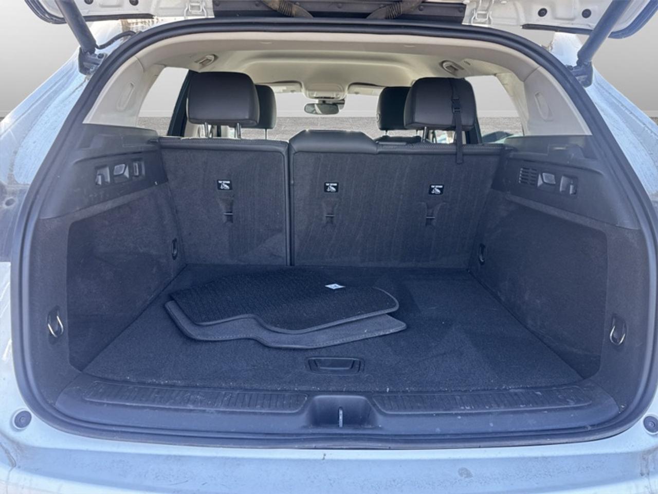 2022 Buick Envision Preferred w/Safety Pkg  **CLEAN CARFAX** Photo