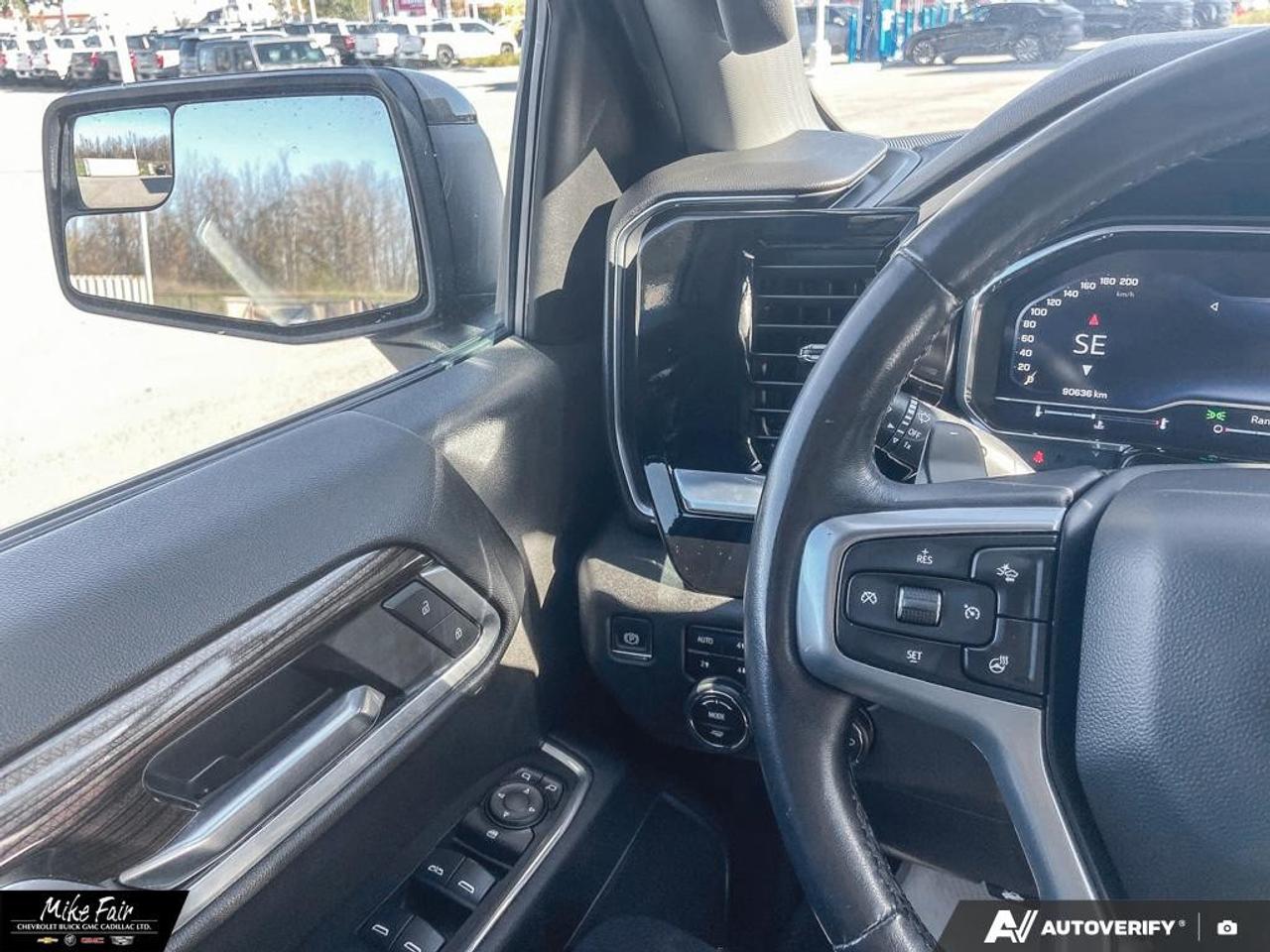 2022 Chevrolet Silverado 1500 Crew Cab Short Box 4-Wheel Drive RST Photo