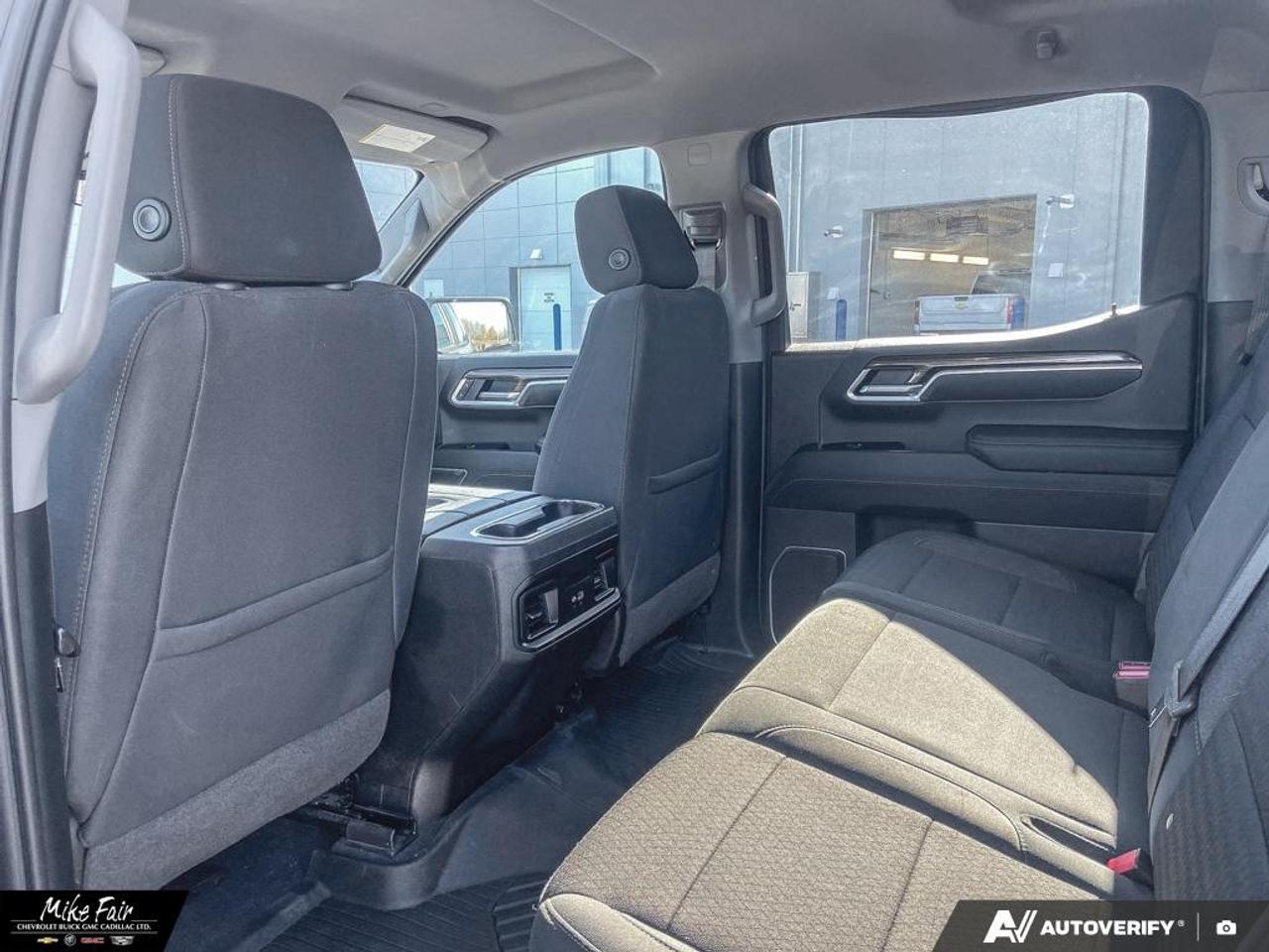 2022 Chevrolet Silverado 1500 Crew Cab Short Box 4-Wheel Drive RST Photo