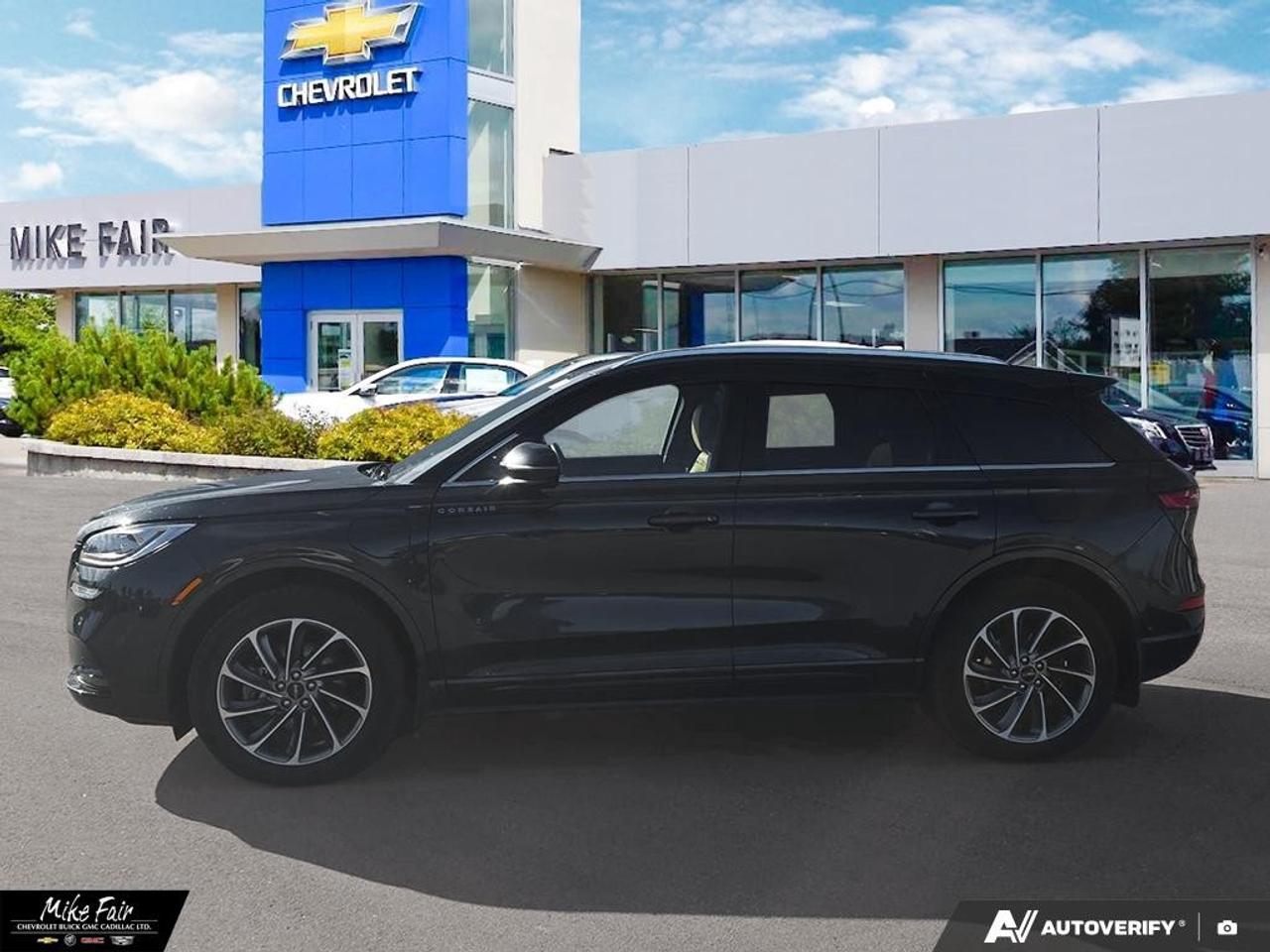 2022 Lincoln Corsair Grand Touring AWD Photo2