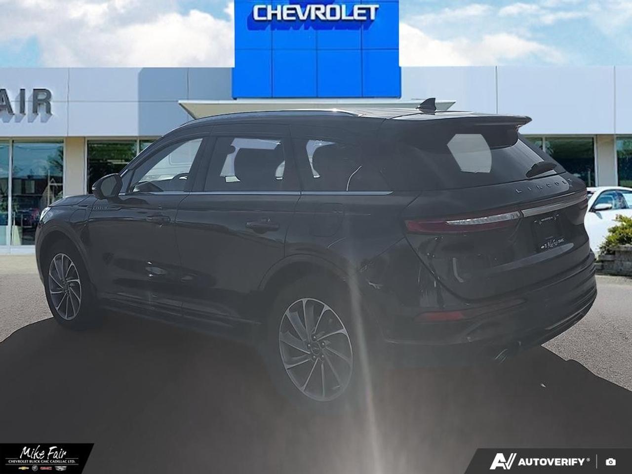 2022 Lincoln Corsair Grand Touring AWD Photo3