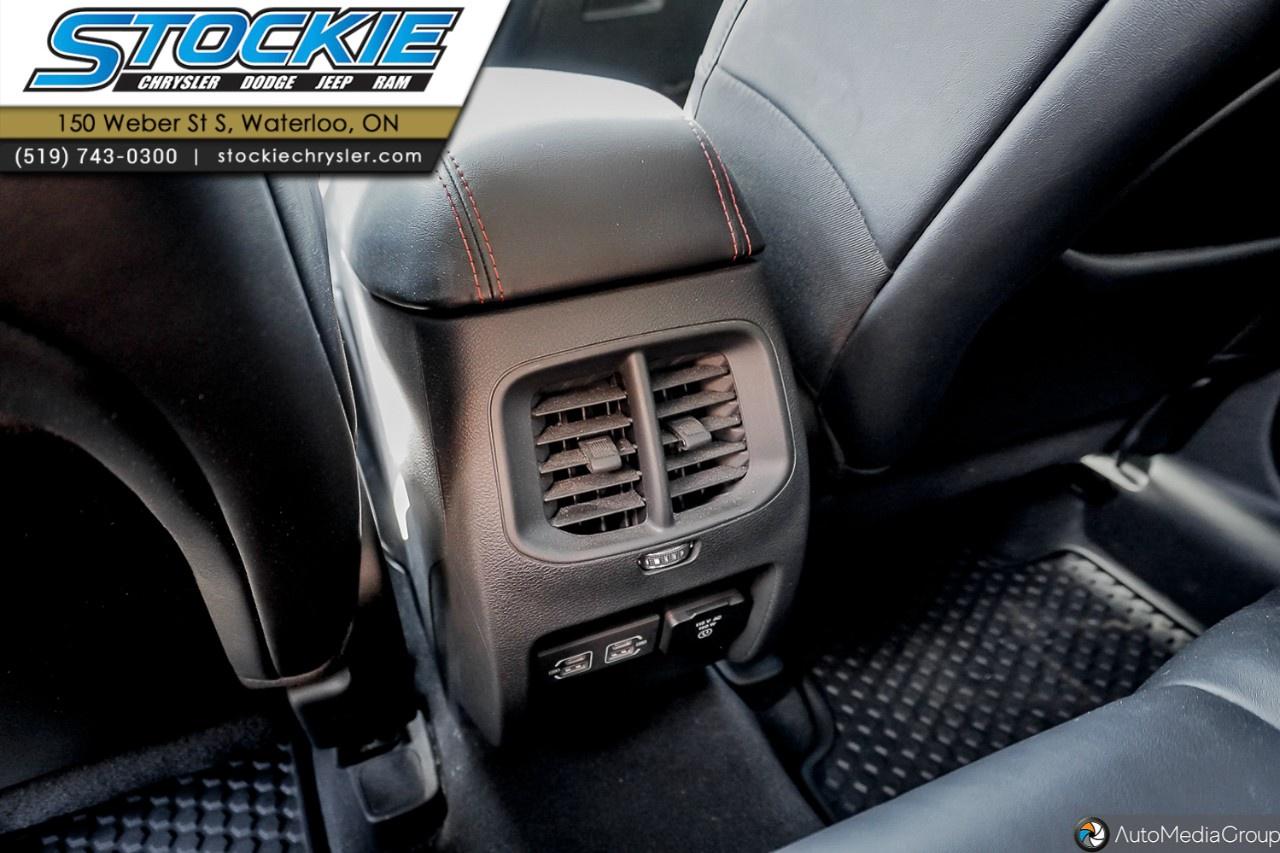 2023 Jeep Cherokee Trailhawk 4X4 Photo