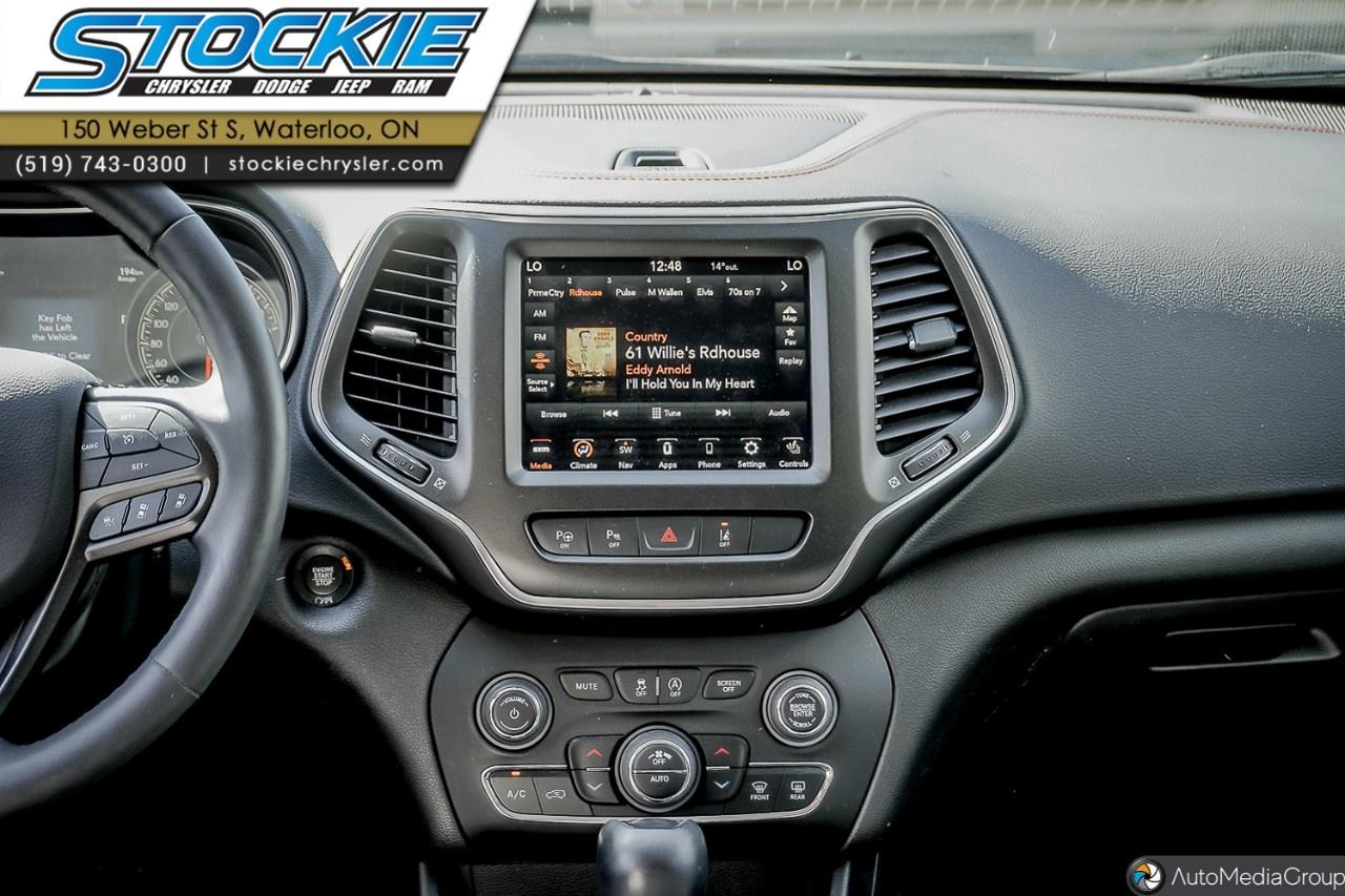2023 Jeep Cherokee Trailhawk 4X4 Photo