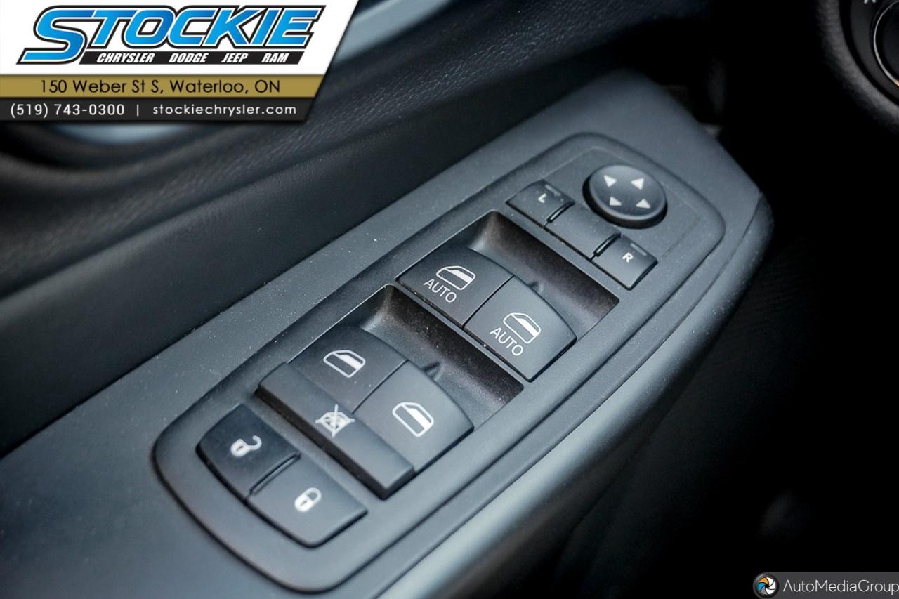 2023 Jeep Cherokee Trailhawk 4X4 Photo