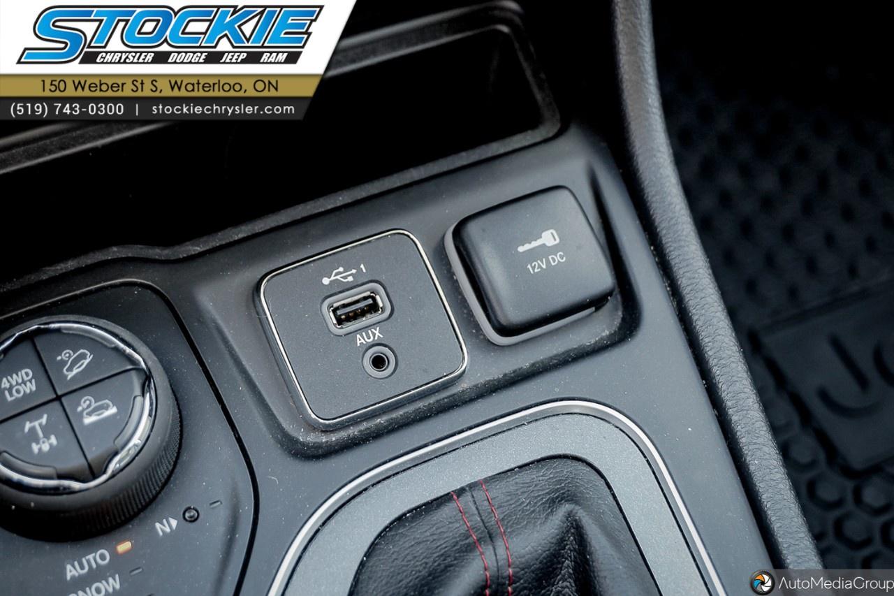 2023 Jeep Cherokee Trailhawk 4X4 Photo