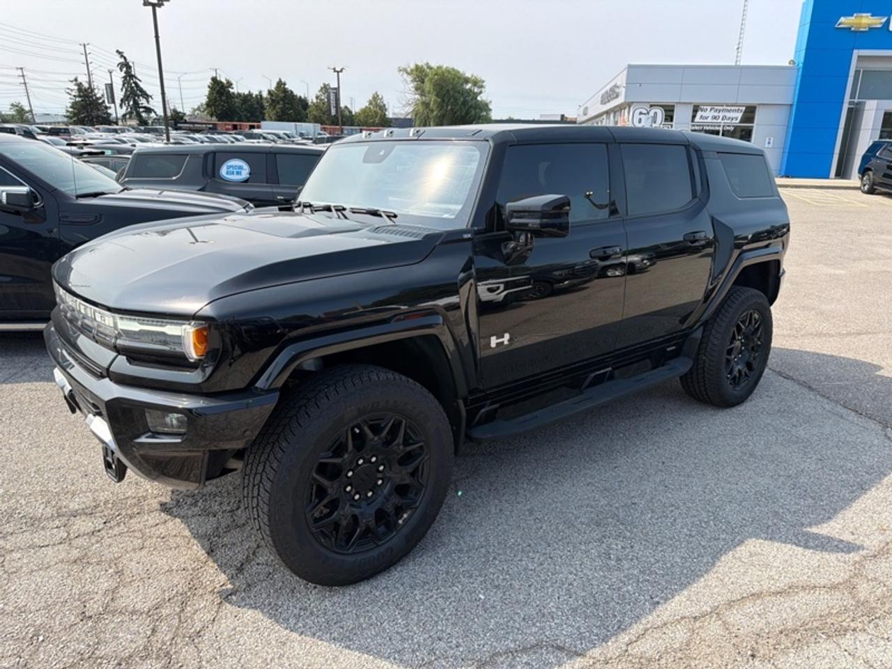2024 GMC HUMMER EV SUV 2X Photo1