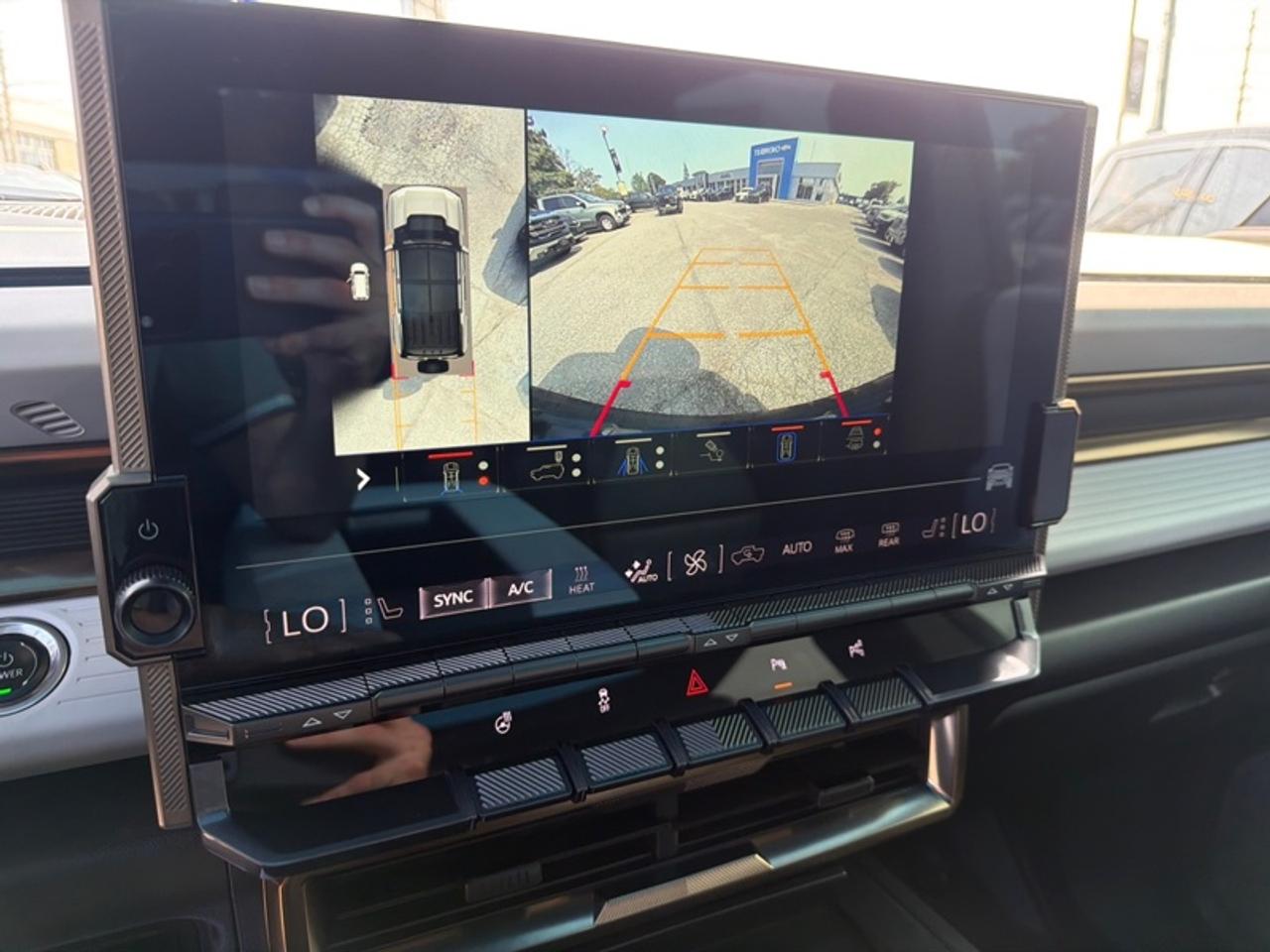 2024 GMC HUMMER EV SUV 2X Photo
