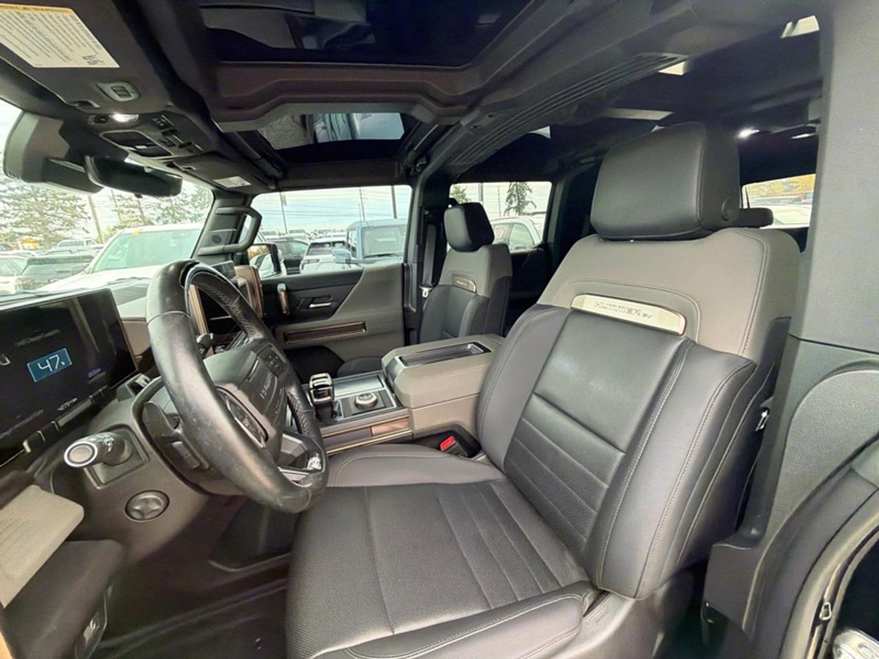 2024 GMC HUMMER EV SUV 2X Photo