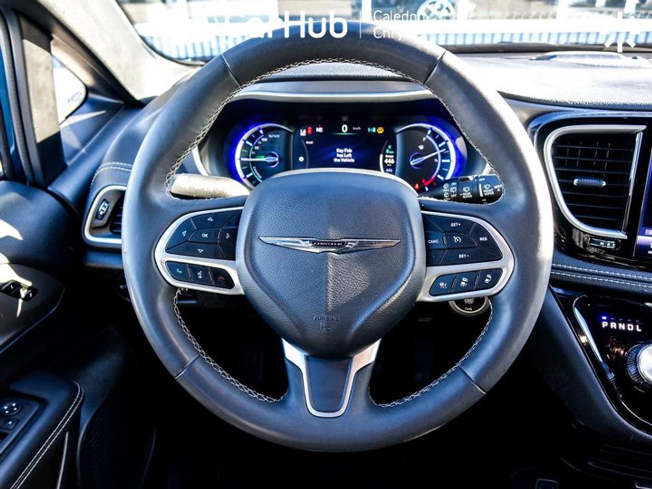 2025 Chrysler Pacifica Plug-In Hybrid 3.6L Pentastar V6 Plug-In Hybrid | Adaptive Cruise Control | Heated Seats | Heated Steering Wheel Photo