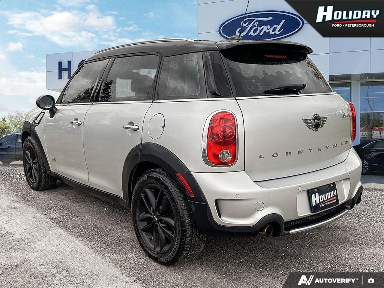 2014 MINI Cooper Countryman S Photo