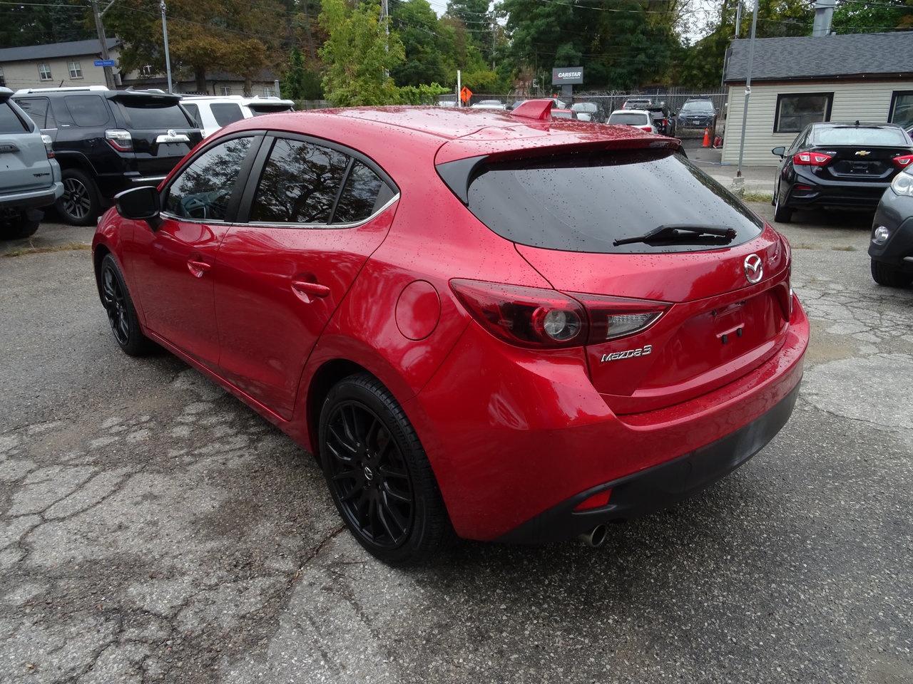2015 Mazda MAZDA3 GT Photo
