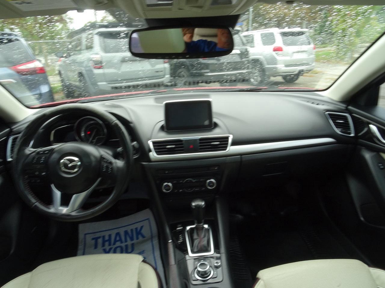 2015 Mazda MAZDA3 GT Photo
