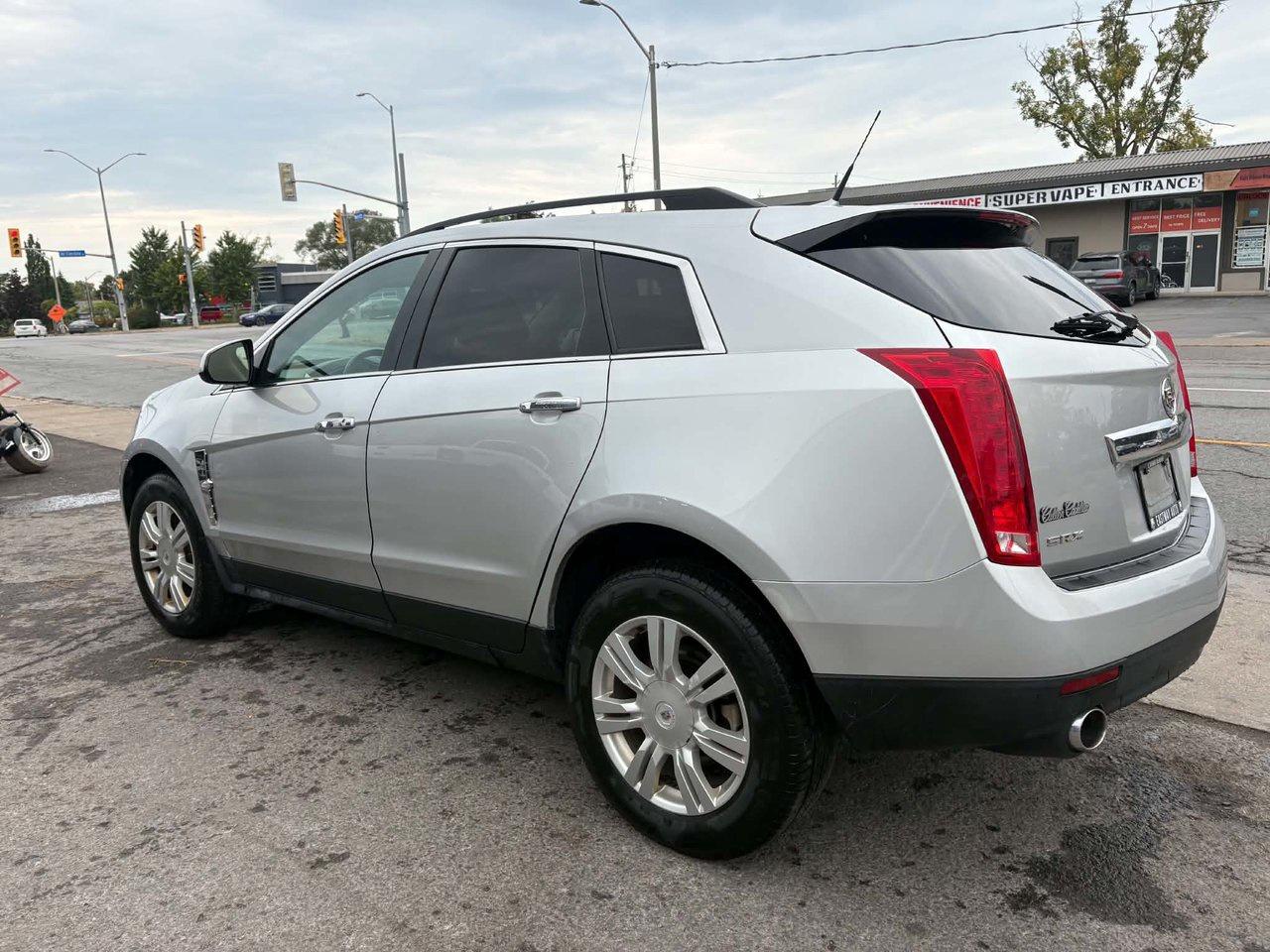 2010 Cadillac SRX 3.0 Base Photo