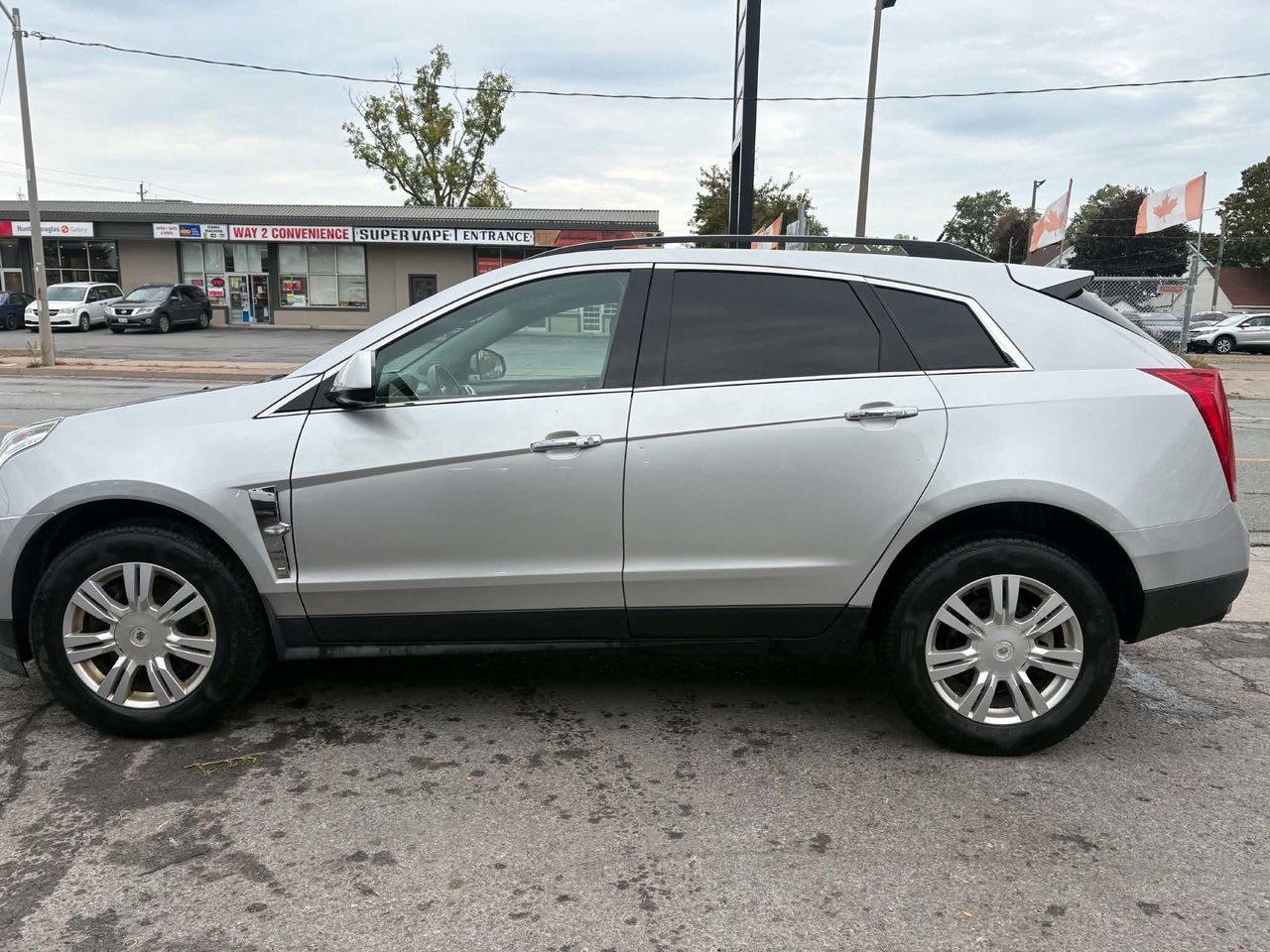 2010 Cadillac SRX 3.0 Base - Photo #7