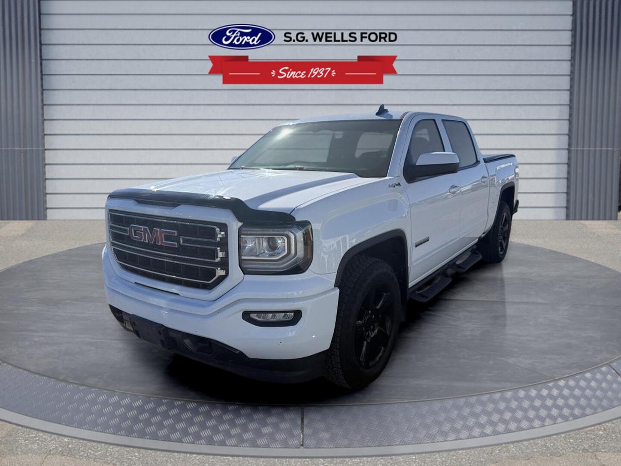 2017 GMC Sierra 1500 SLE Photo0