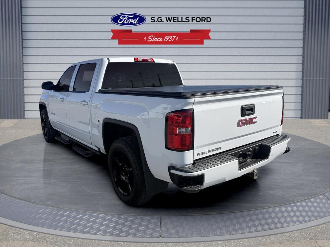 2017 GMC Sierra 1500 SLE Photo