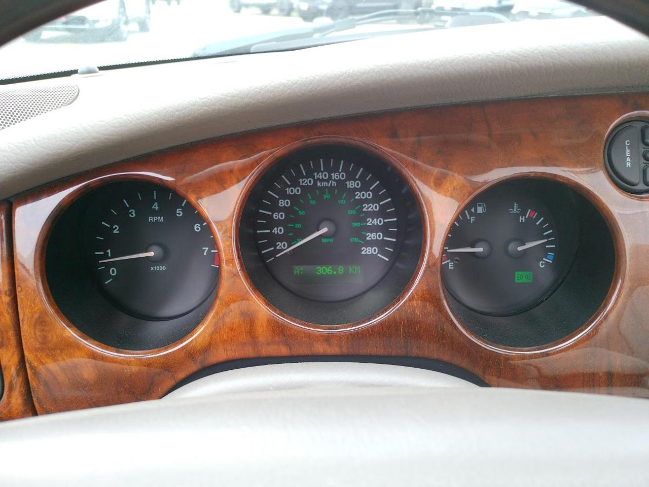 1999 Jaguar XK XK8 Photo