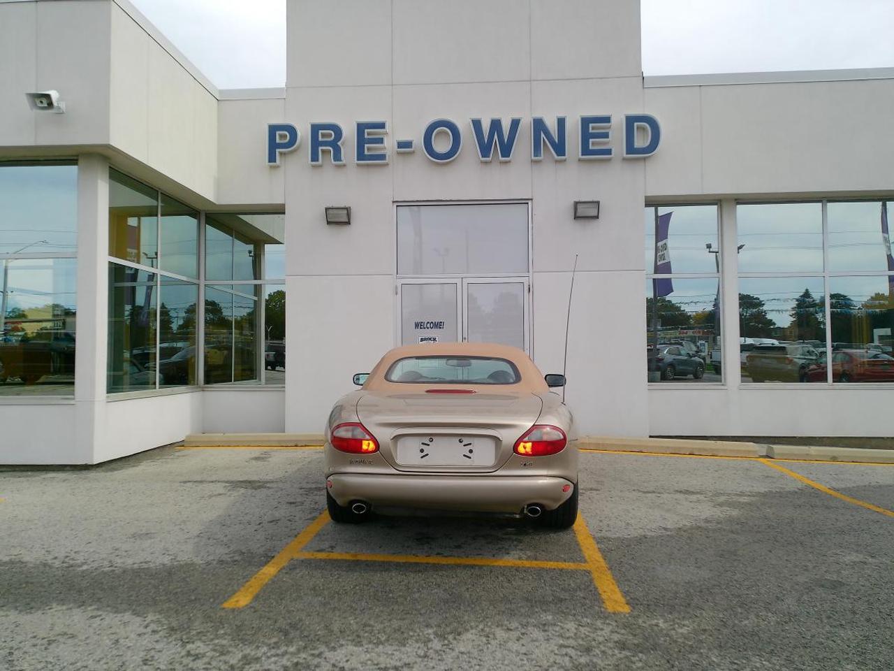 1999 Jaguar XK XK8 Photo
