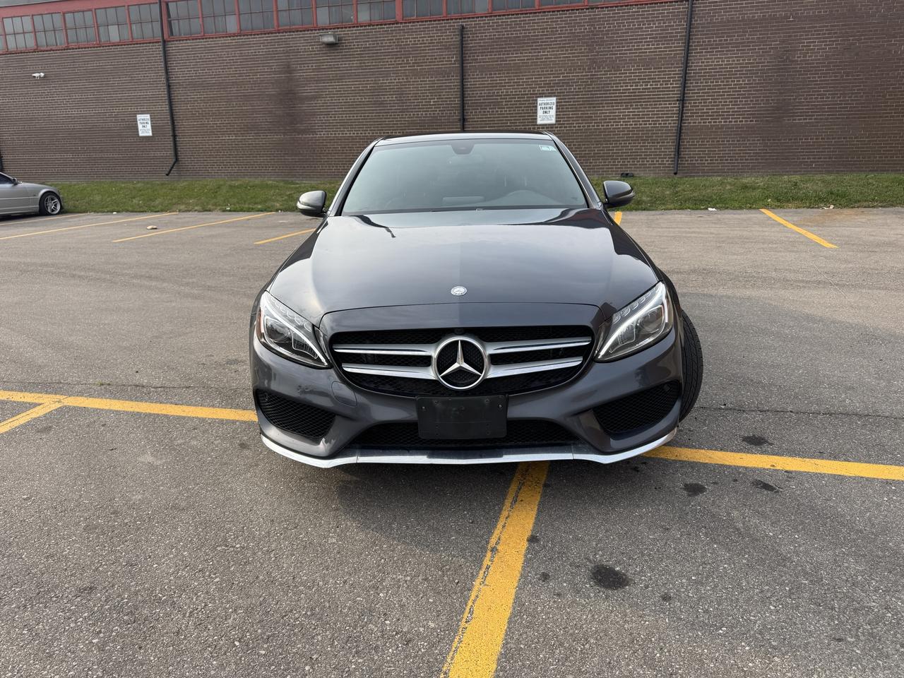 2016 Mercedes-Benz C-Class C 300 Photo1