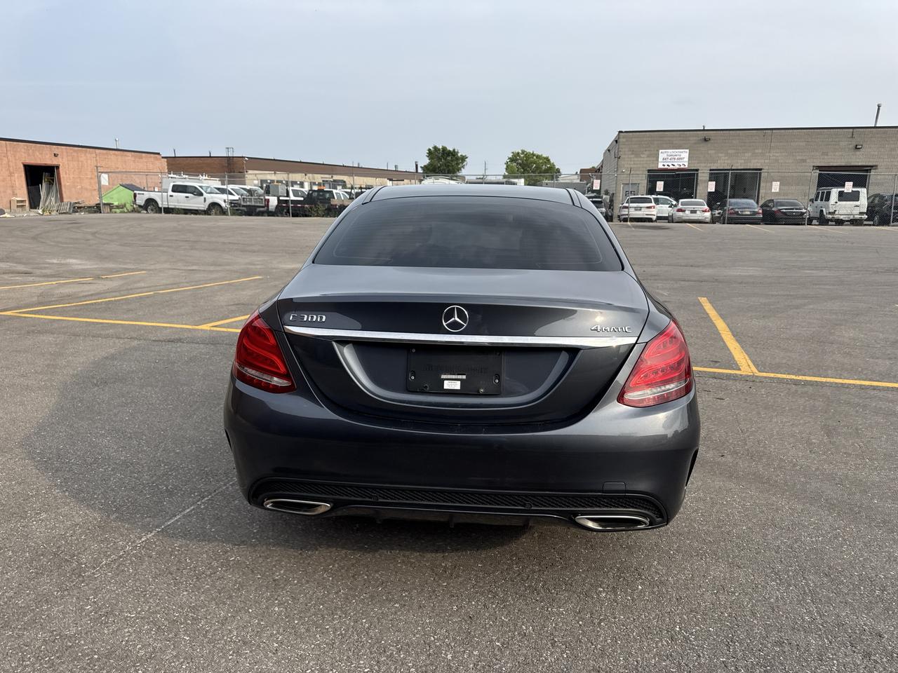 2016 Mercedes-Benz C-Class C 300 Photo